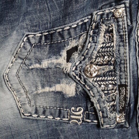 Miss Me studded jeans - Picture 8 of 8